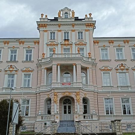 Mva House Teplice, Sanovsky Park Aparthotel Εξωτερικό φωτογραφία